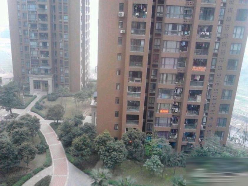 重庆上海城外景图