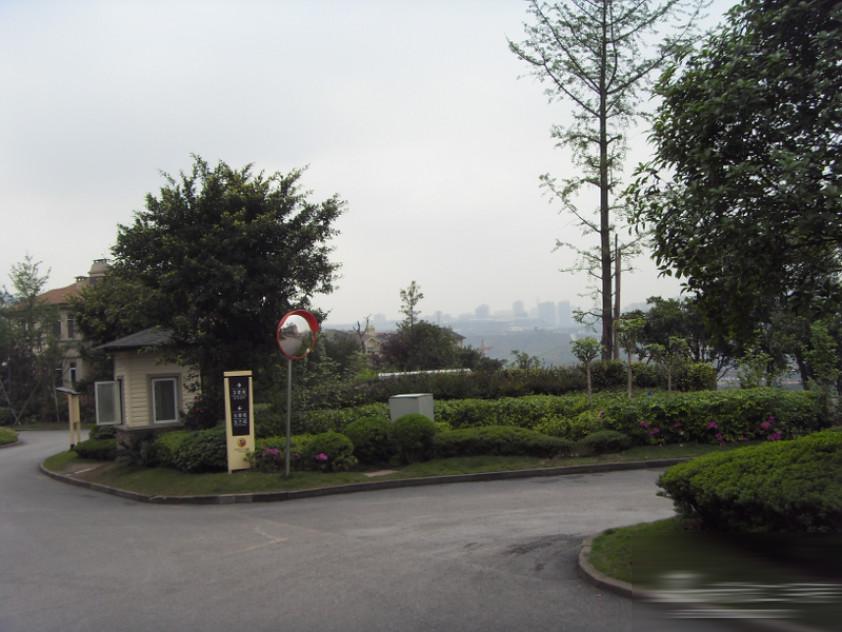 保利国际高尔夫花园