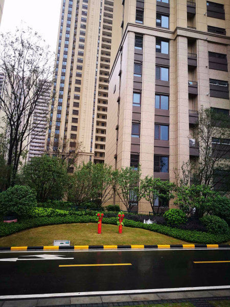 推推99南京房产网万科翡翠公园外景图