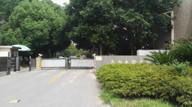 南京高尔夫西花园外景图