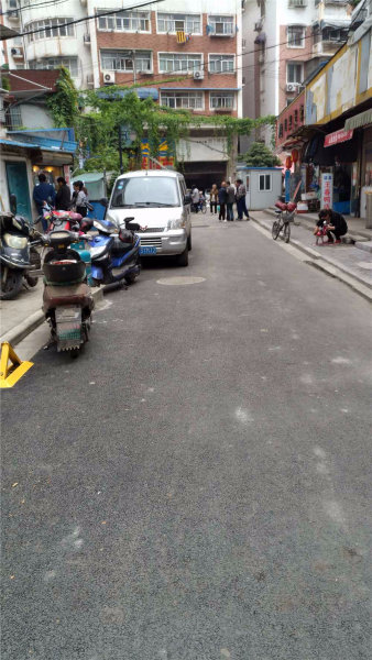 推推99南京房产网鞍辔坊小区外景图
