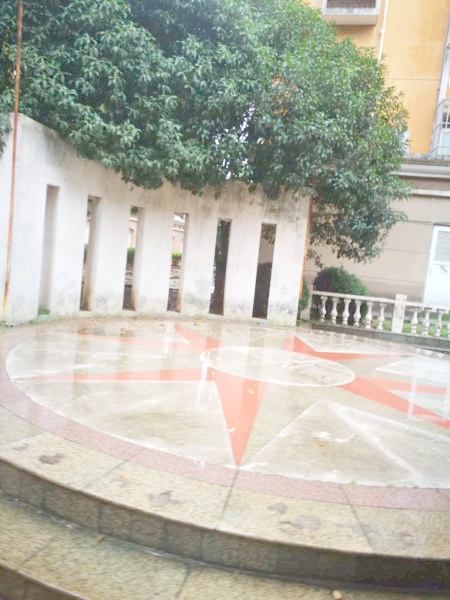 南京百家湖花园维也纳城外景图