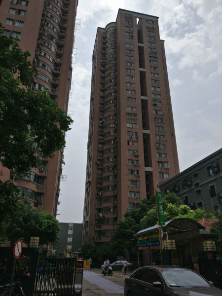 推推99南京房产网金盾公寓外景图