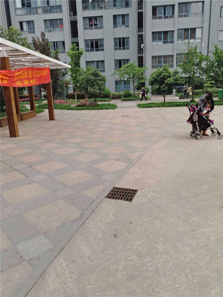 推推99南京房产网同曦国际广场外景图
