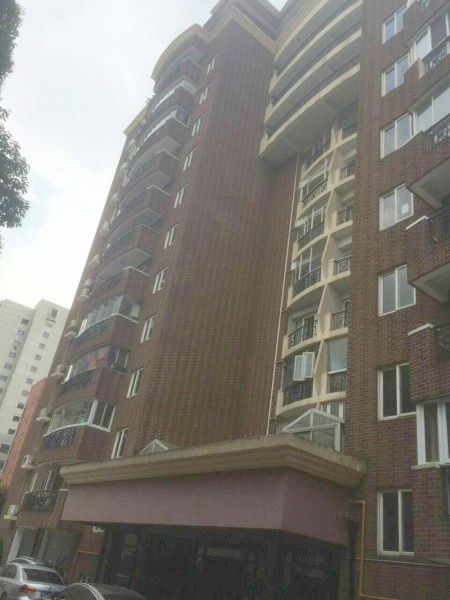 上海艺术公寓二手房房源图片