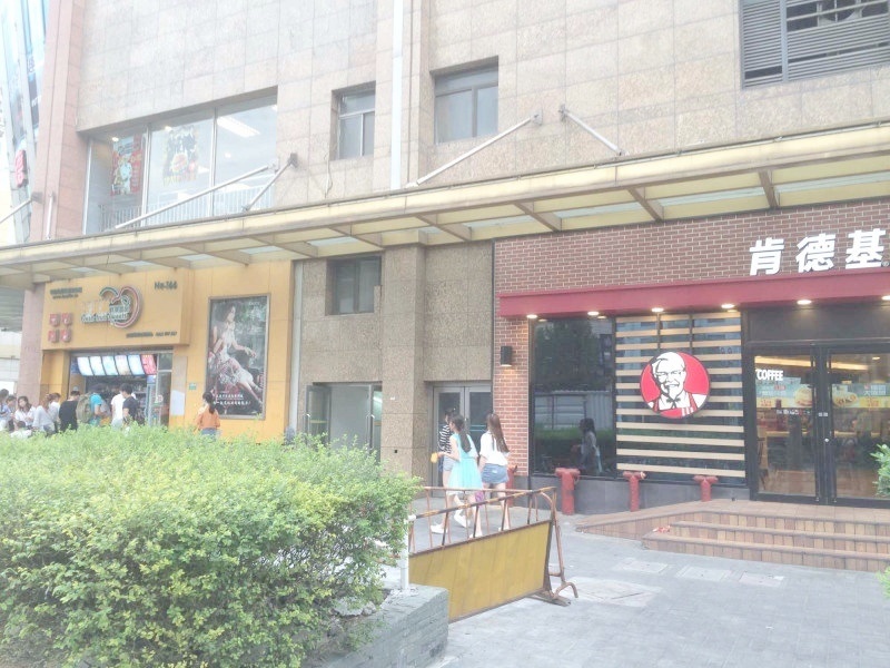 上海外滩99二手房房源图片