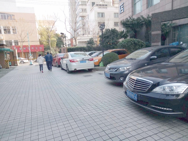 上海年平花苑二手房房源图片
