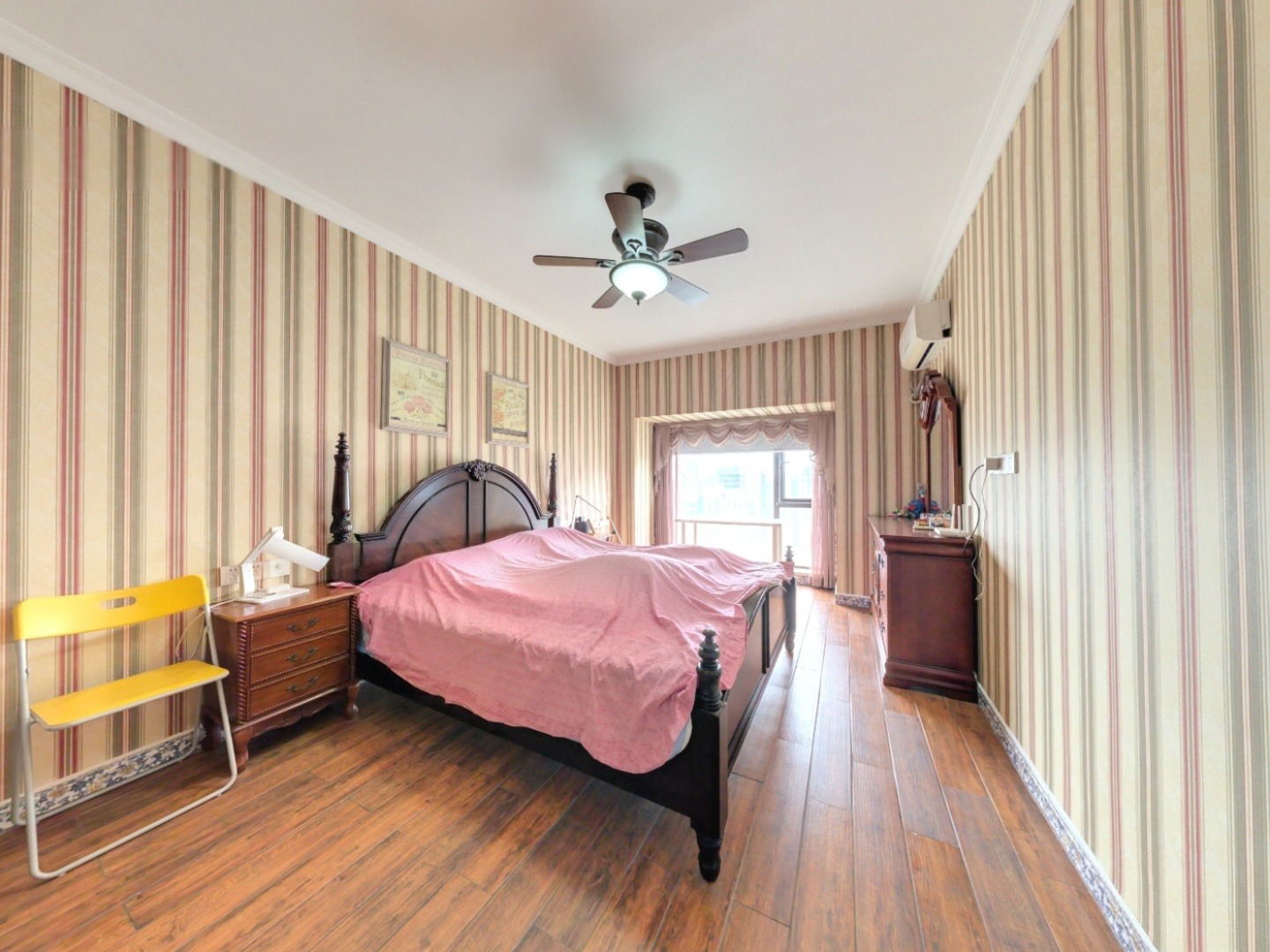 成都保利百合花园二手房房源图片