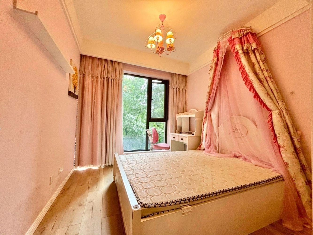 成都凯德世纪名邸西庭二手房房源图片