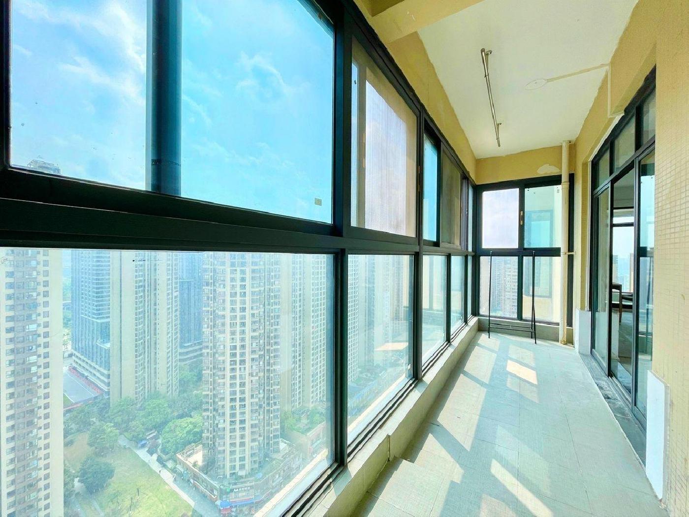 成都建发鹭洲国际二手房房源图片