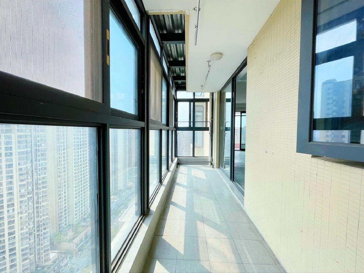 成都建发鹭洲国际二手房房源图片