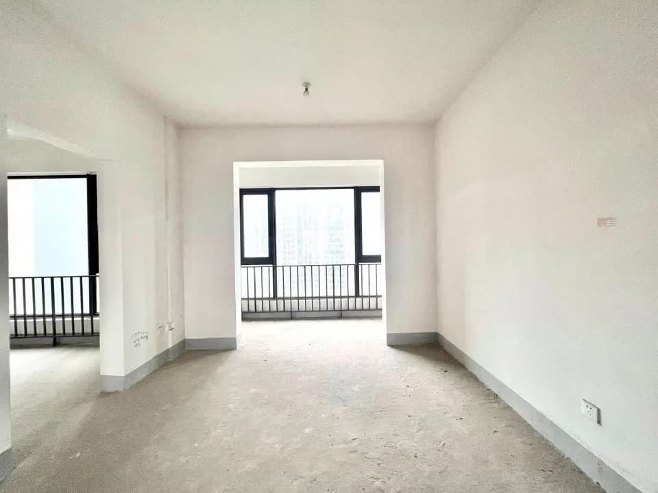 成都建发鹭洲国际二手房房源图片