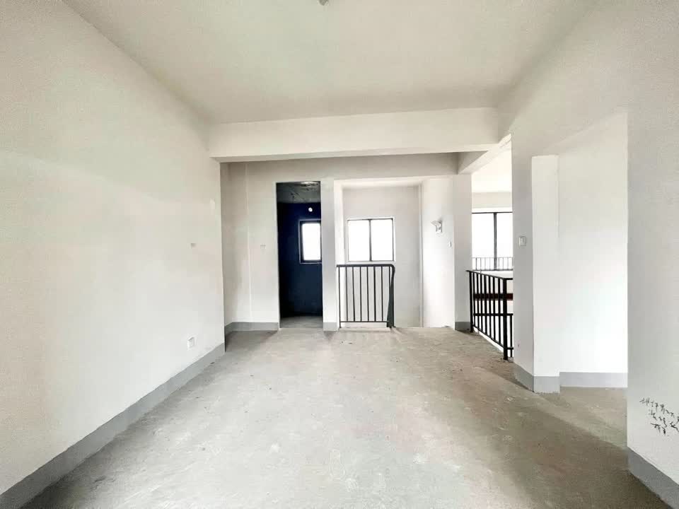 成都建发鹭洲国际二手房房源图片