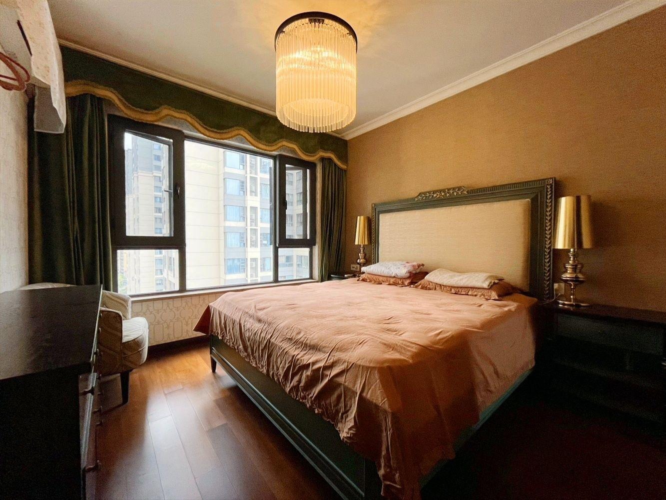 成都万科金域名邸(2期)二手房房源图片