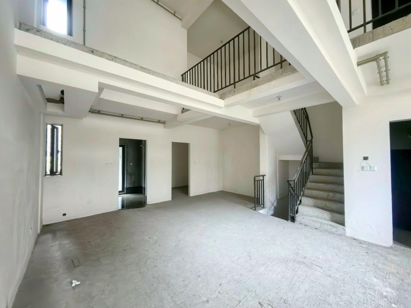 成都建发翡翠鹭洲(别墅)二手房房源图片
