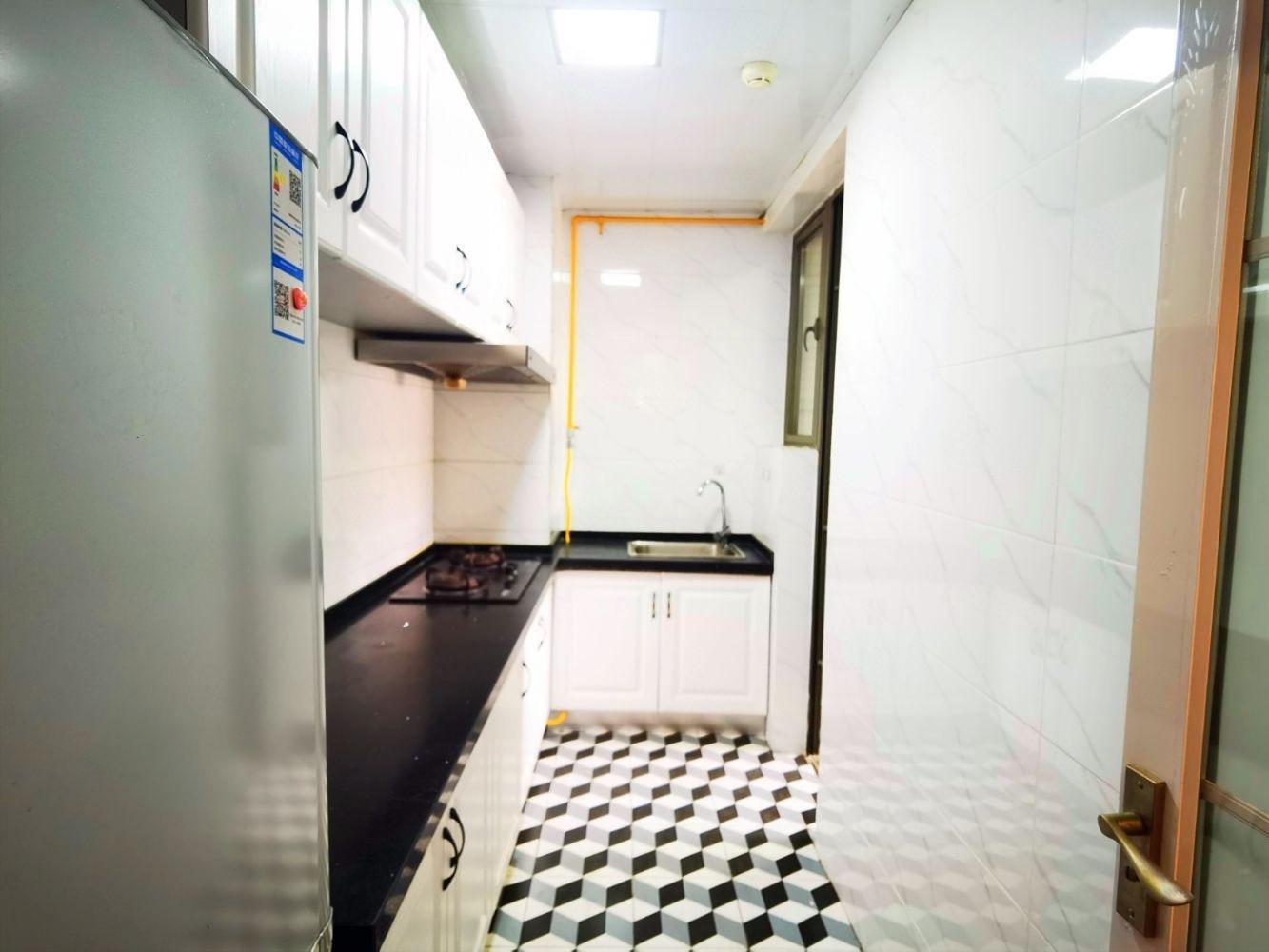 成都中洲锦城湖岸二手房房源图片