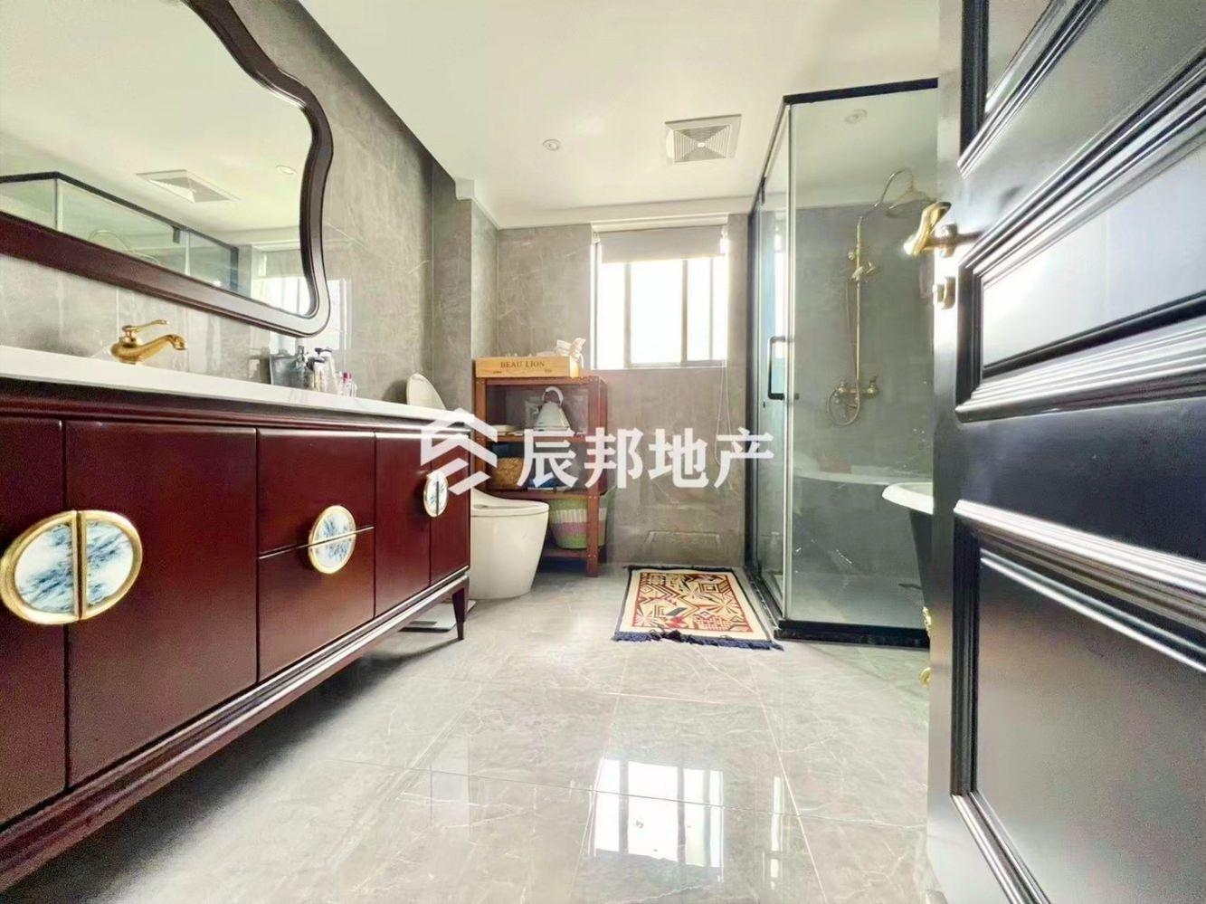 成都华润凤凰城(三期)二手房房源图片