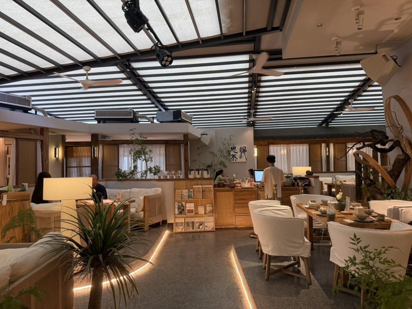 成都誉峰里商铺二手房房源图片