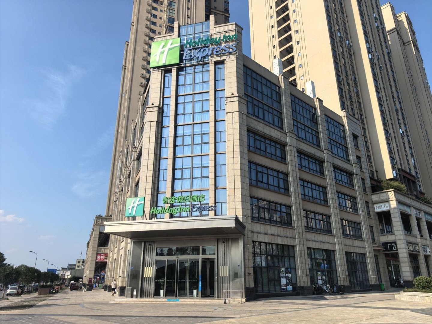 成都慧生时代广场成洛大道商铺二手房房源图片