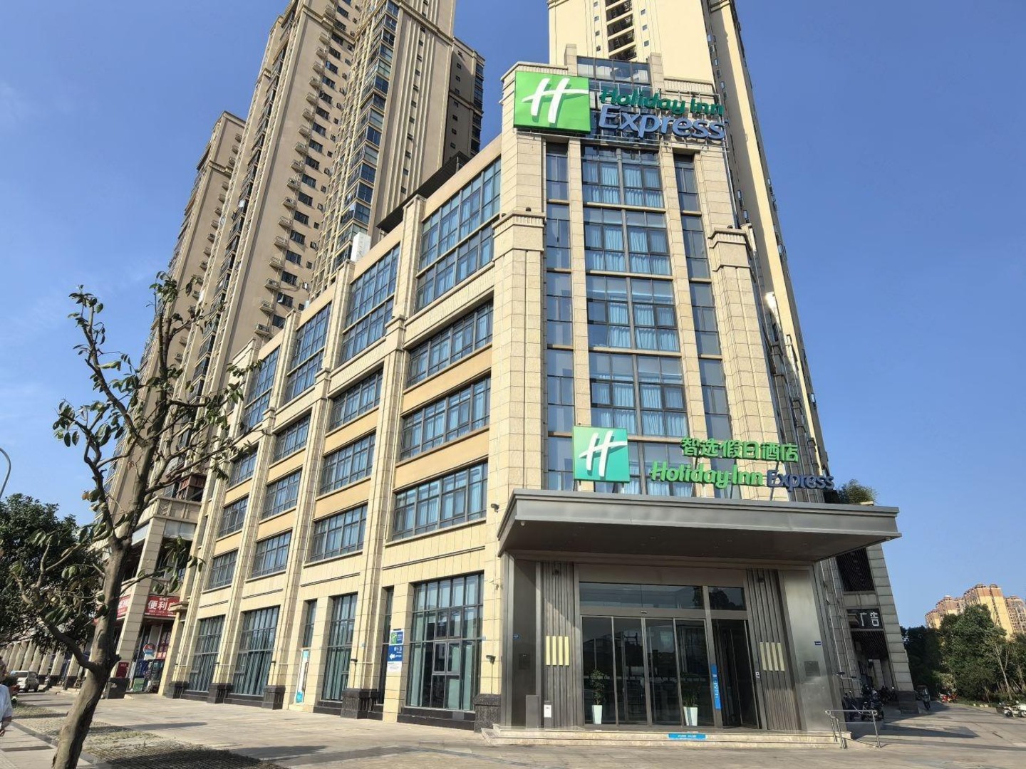 成都慧生时代广场成洛大道商铺二手房房源图片