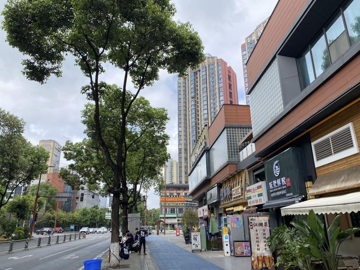 成都东郊记忆商业街二手房房源图片