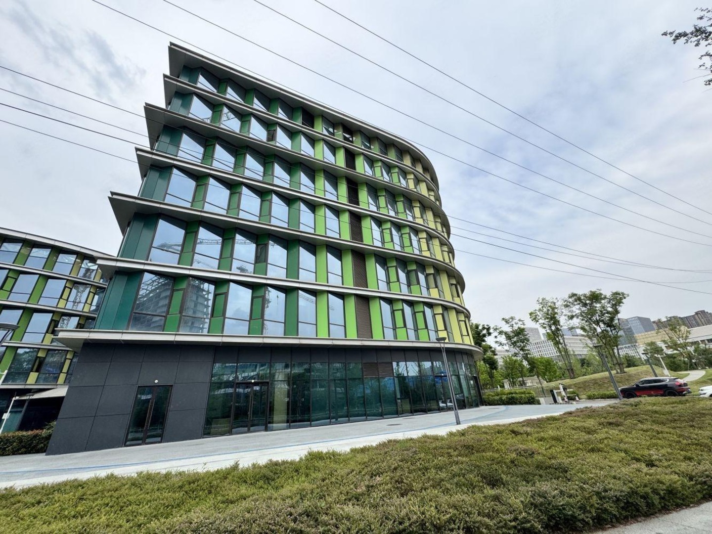 成都西城新中心光华北三路商铺二手房房源图片