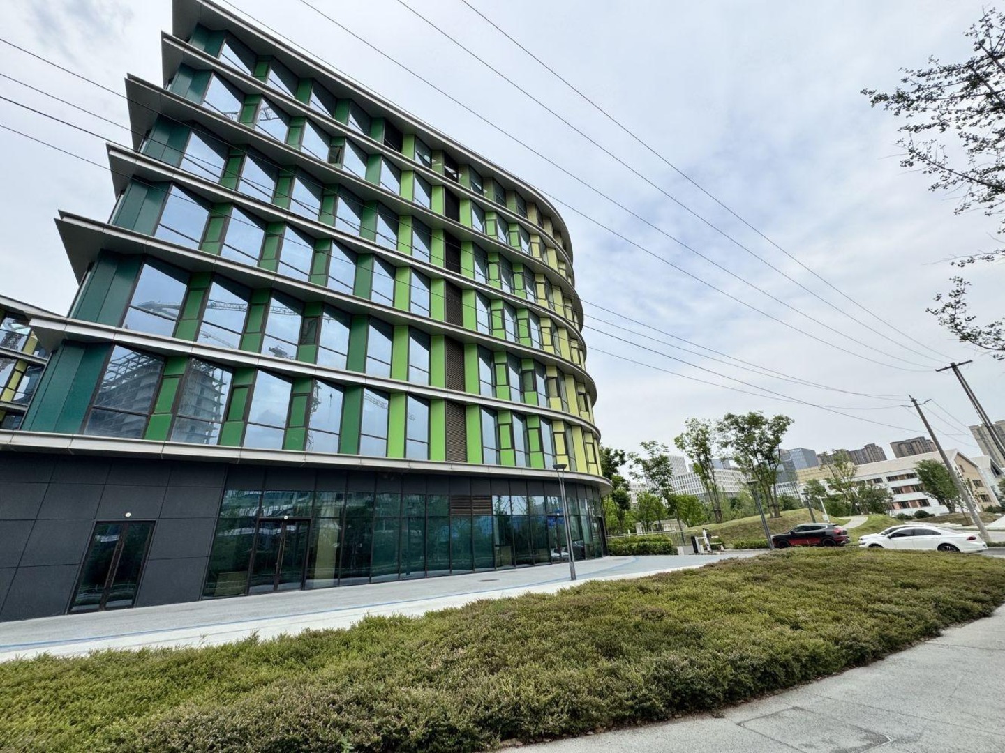 成都西城新中心光华北三路商铺二手房房源图片