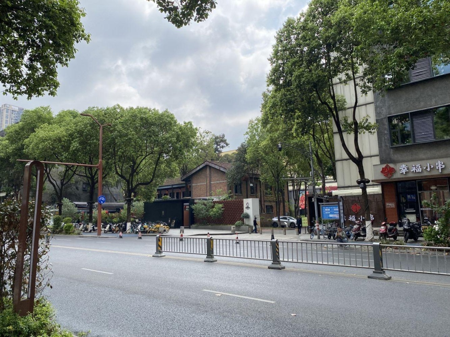 成都东郊记忆商业街二手房房源图片