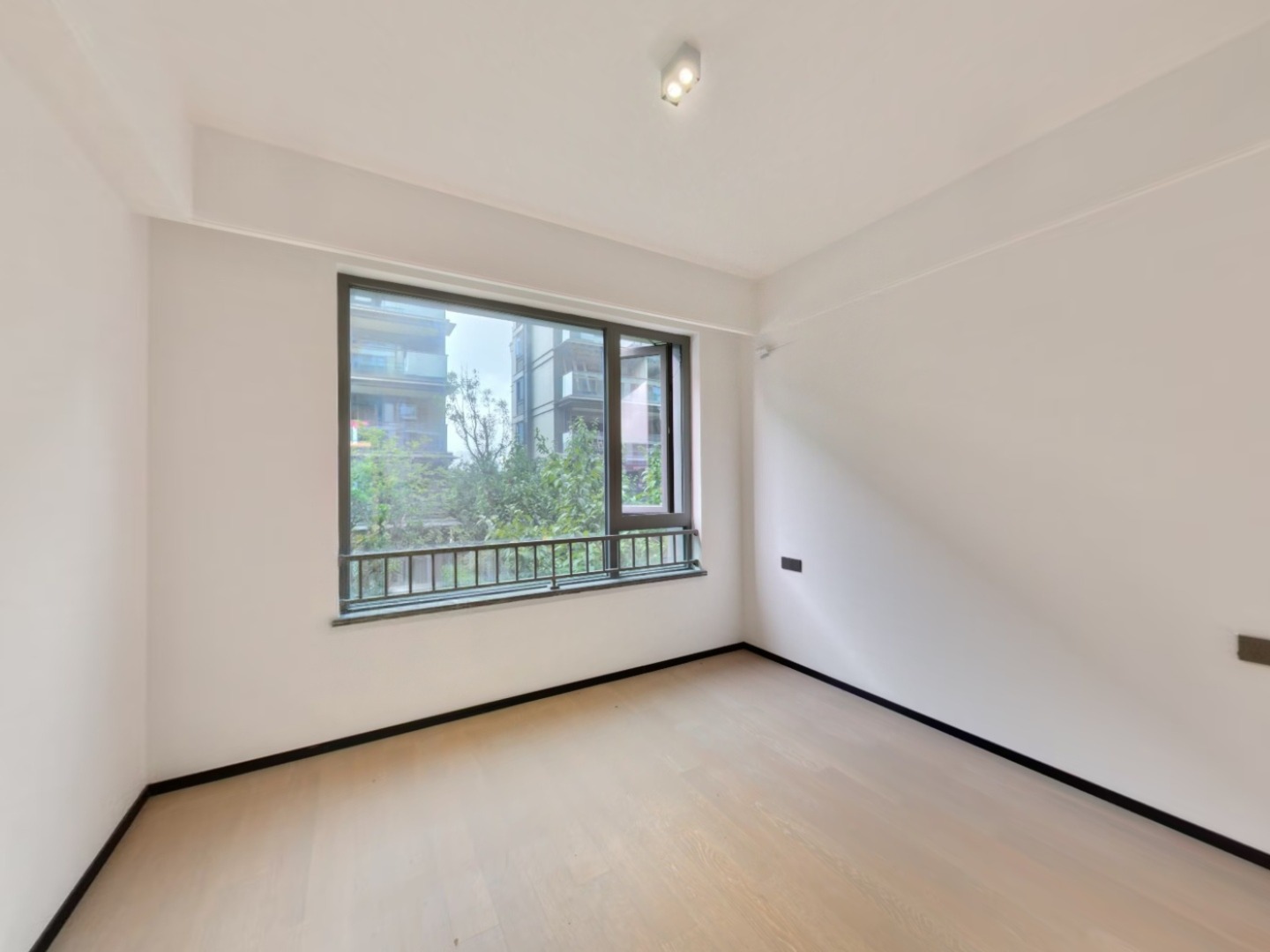 成都锦江金茂府二手房房源图片