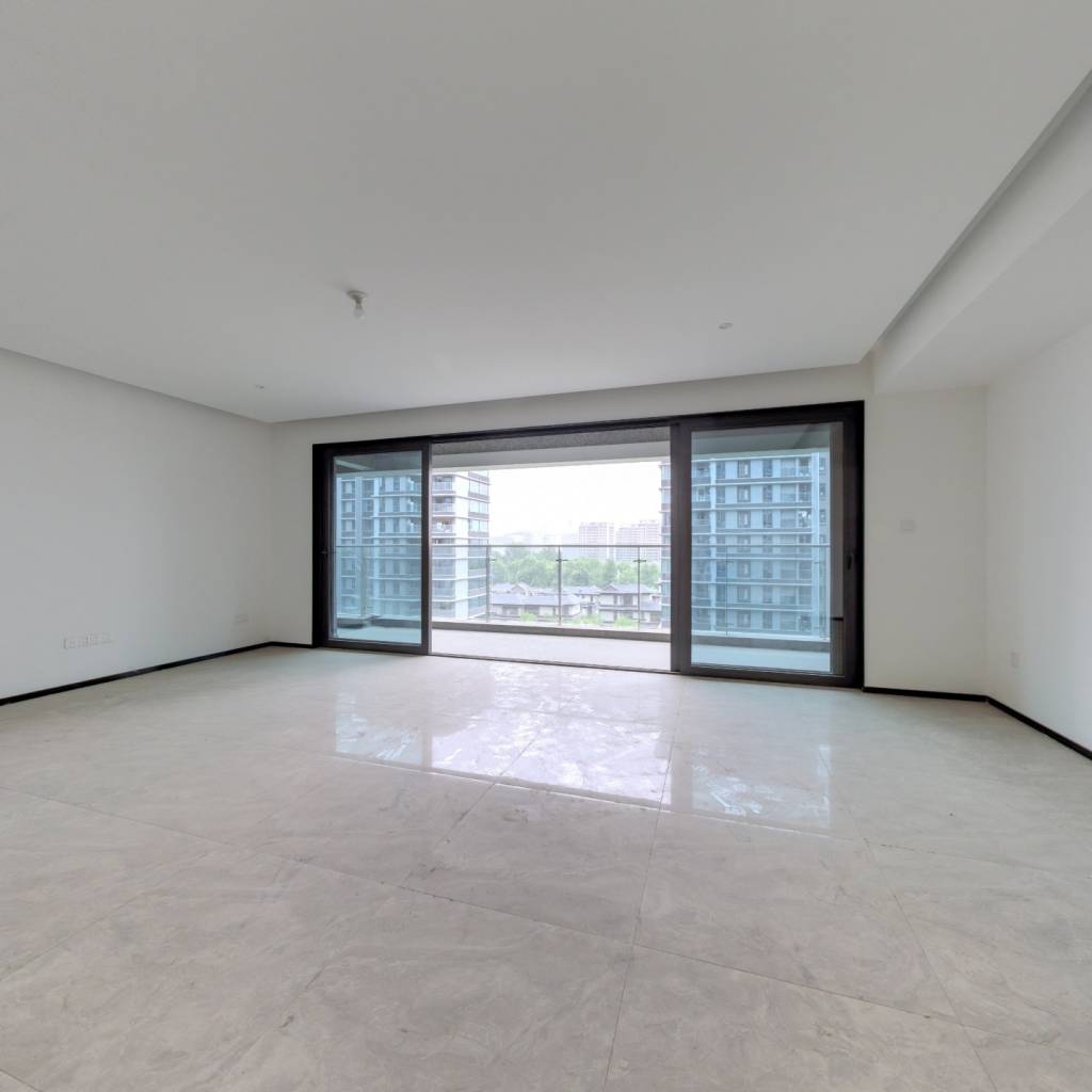 成都绿城凤栖鹭鸣二手房房源图片