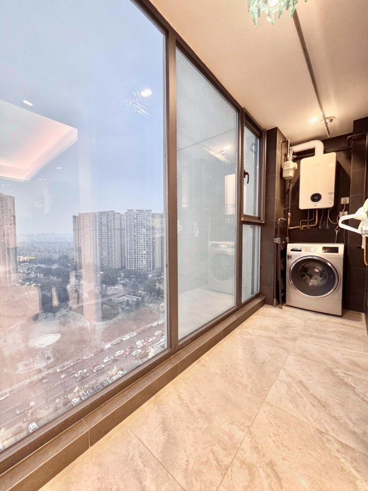 成都建发鹭洲国际二手房房源图片