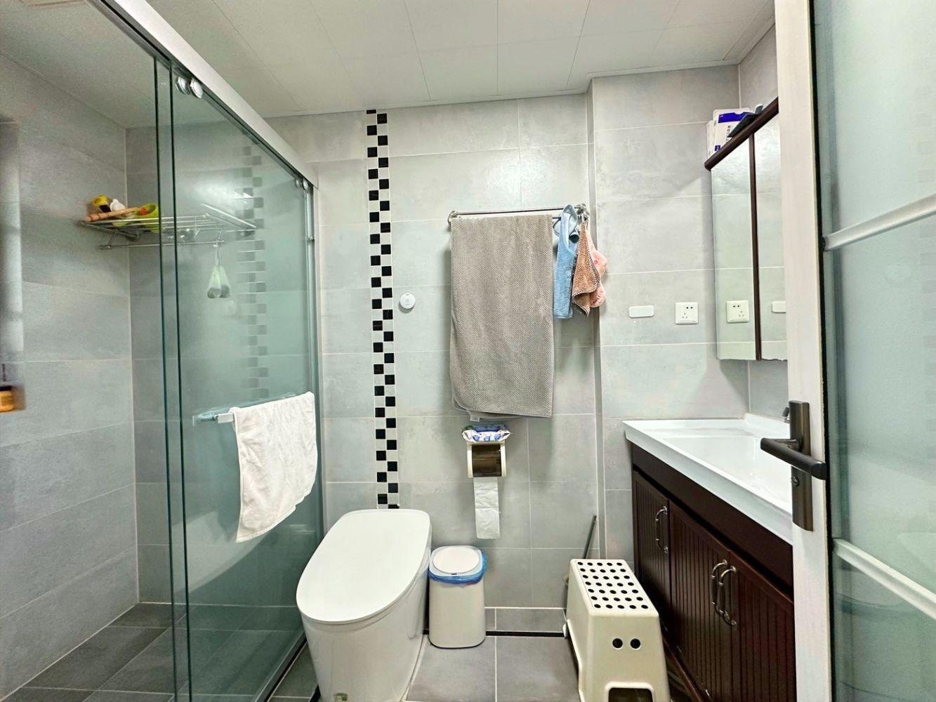 成都建发鹭洲国际二手房房源图片