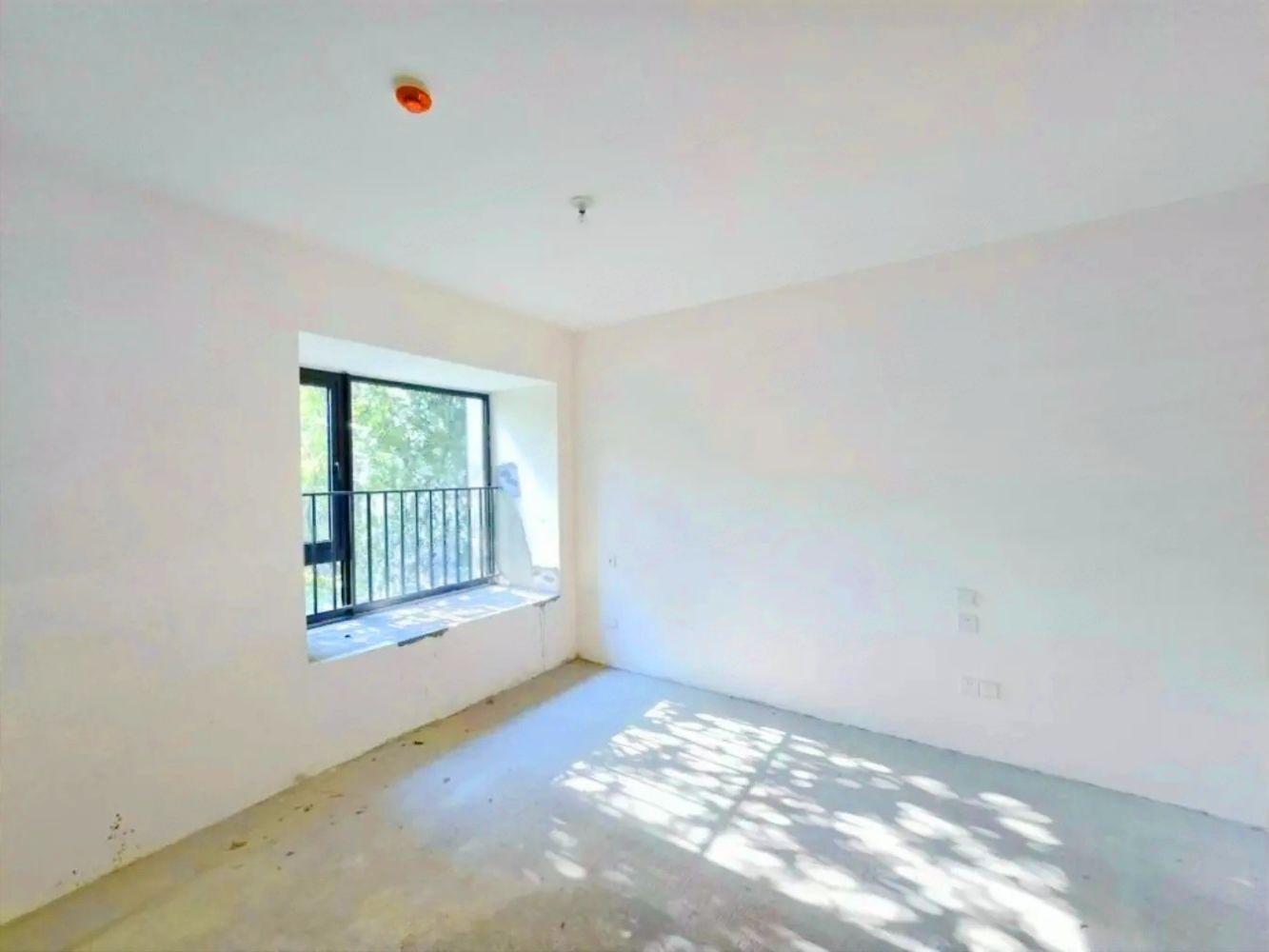 成都凯德世纪名邸东庭二手房房源图片