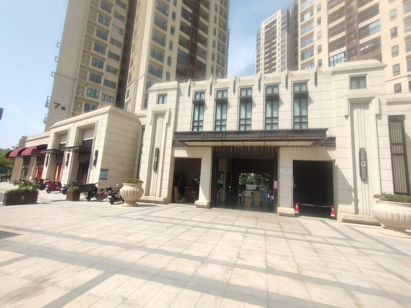 佛山万科金域世家二手房房源图片