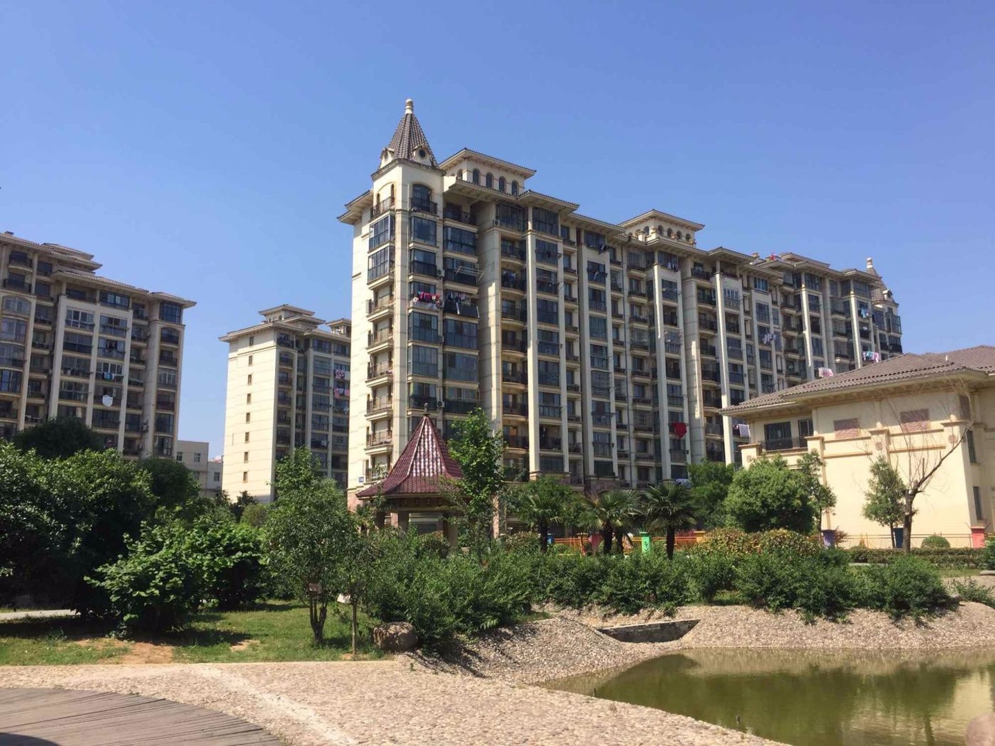 南京青山湾花园二手房房源图片