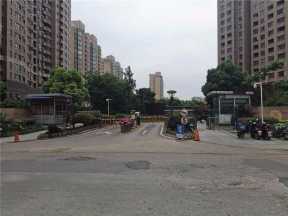 南京怡湖华庭二手房房源图片