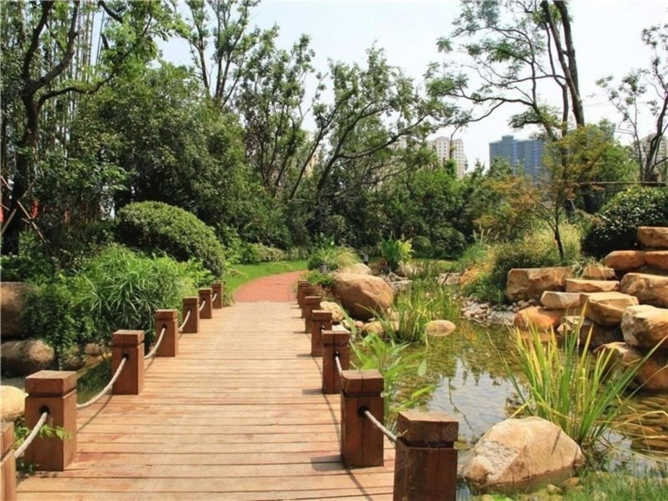 南京朗诗玲珑屿二手房房源图片