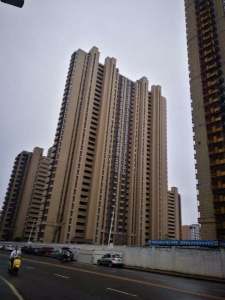 南京保利中央公园西苑二手房房源图片