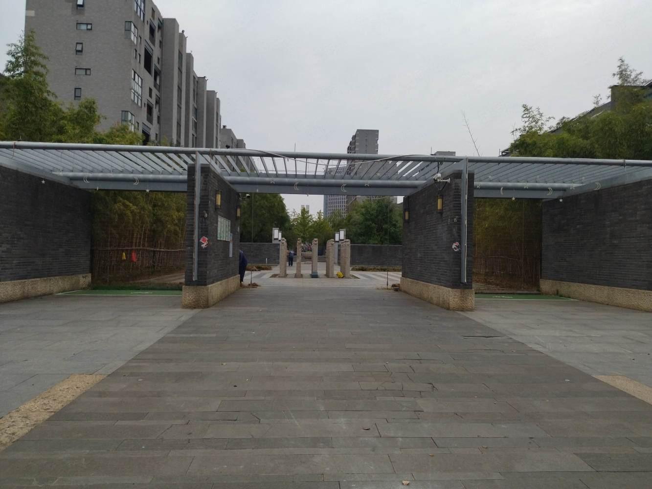 南京中航樾府二手房房源图片