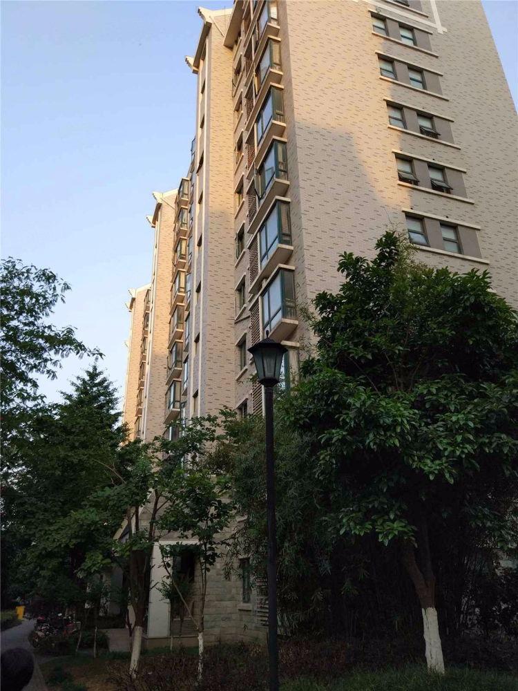 南京皇册家园一二期二手房房源图片