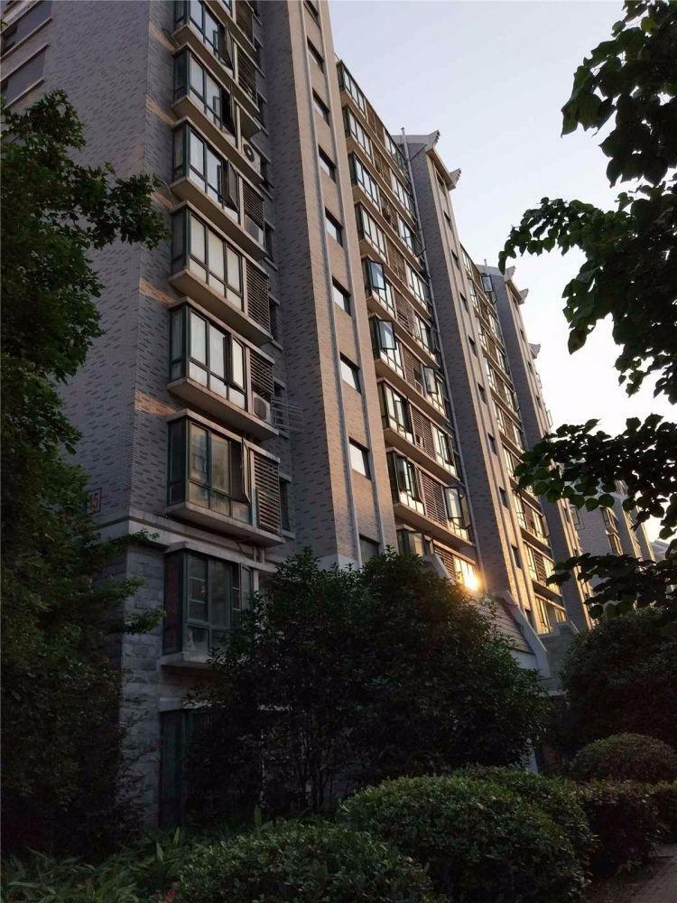 南京皇册家园一二期二手房房源图片