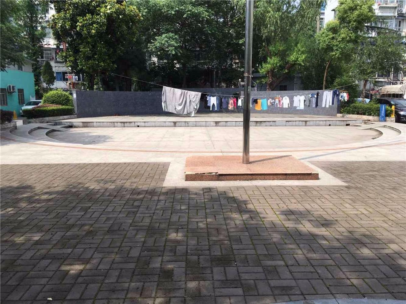 南京沿河社区二手房房源图片