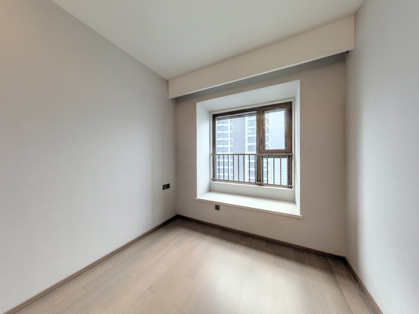 南京万科翡翠滨江二手房房源图片