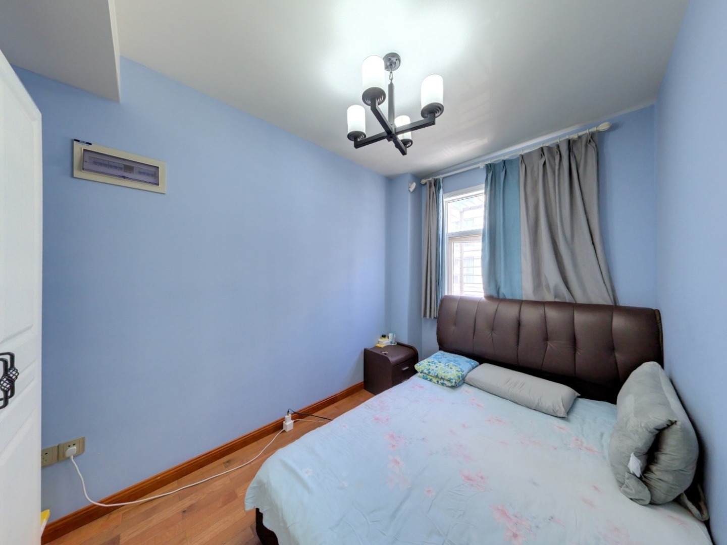 南京百家湖西花园巴黎城二手房房源图片