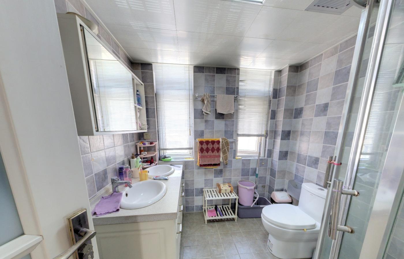 南京百家湖西花园巴黎城二手房房源图片