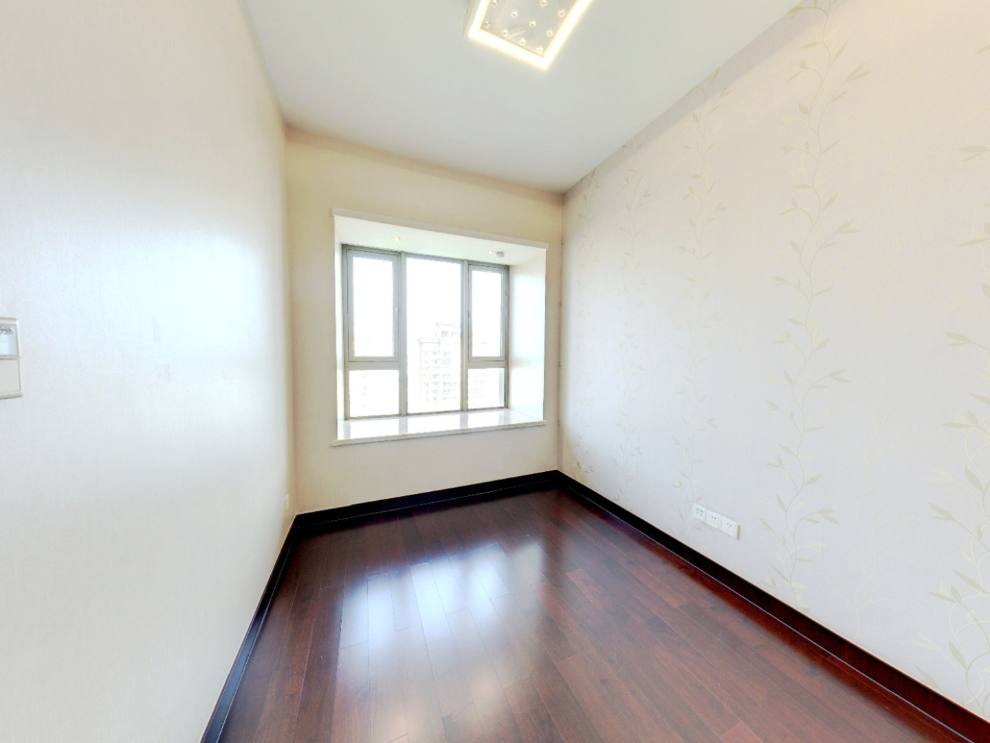 南京藏龙御景二手房房源图片