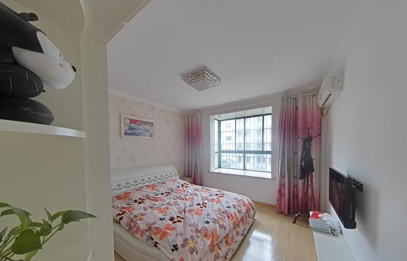 南京天景山公寓春秀苑二手房房源图片