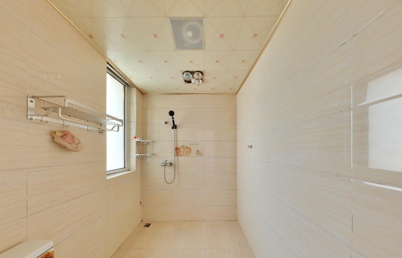 南京万裕龙庭水岸二手房房源图片