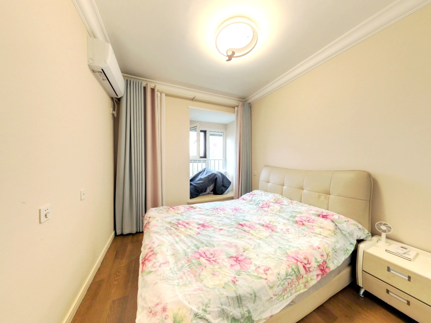 南京万科金域蓝湾二手房房源图片