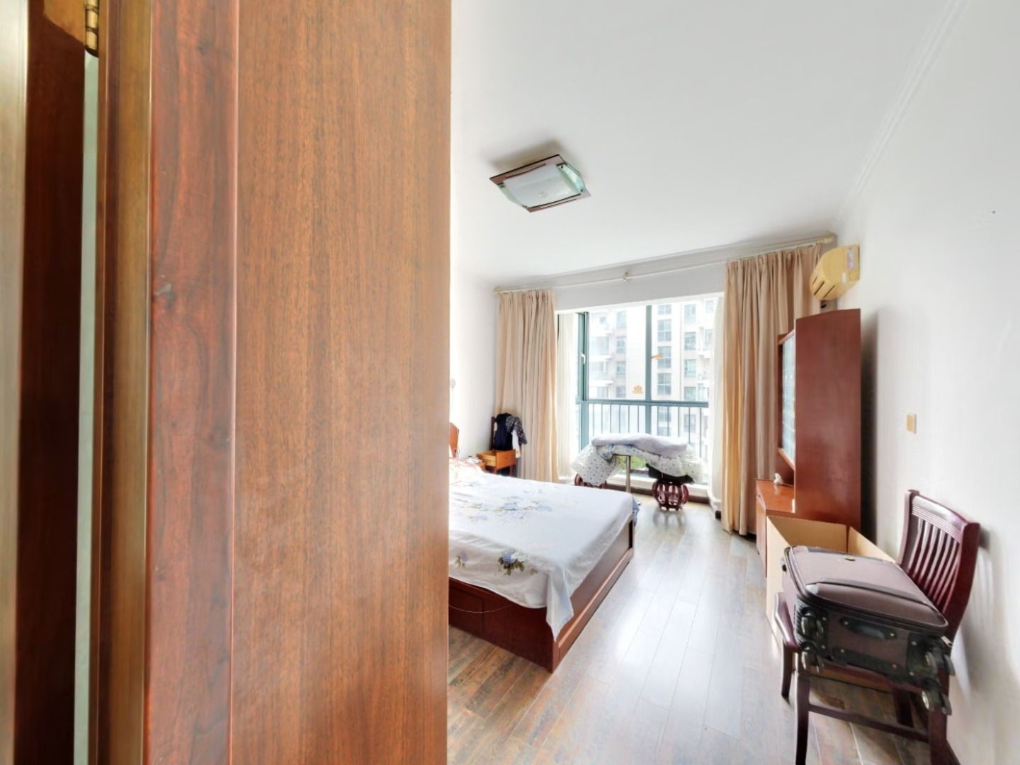 南京南航揽翠苑二手房房源图片